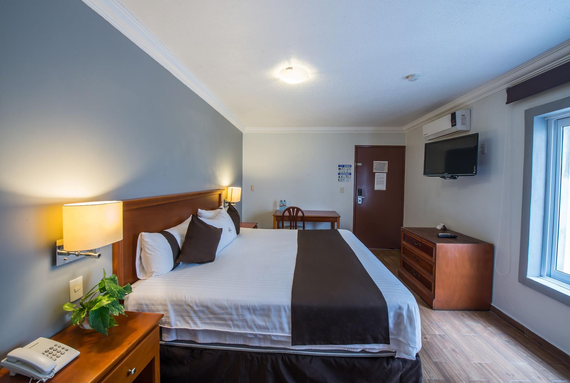 Del Marques Hotel And Suites Guadalajara Eksteriør billede