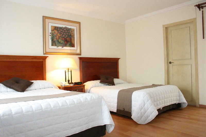 Del Marques Hotel And Suites Guadalajara Eksteriør billede