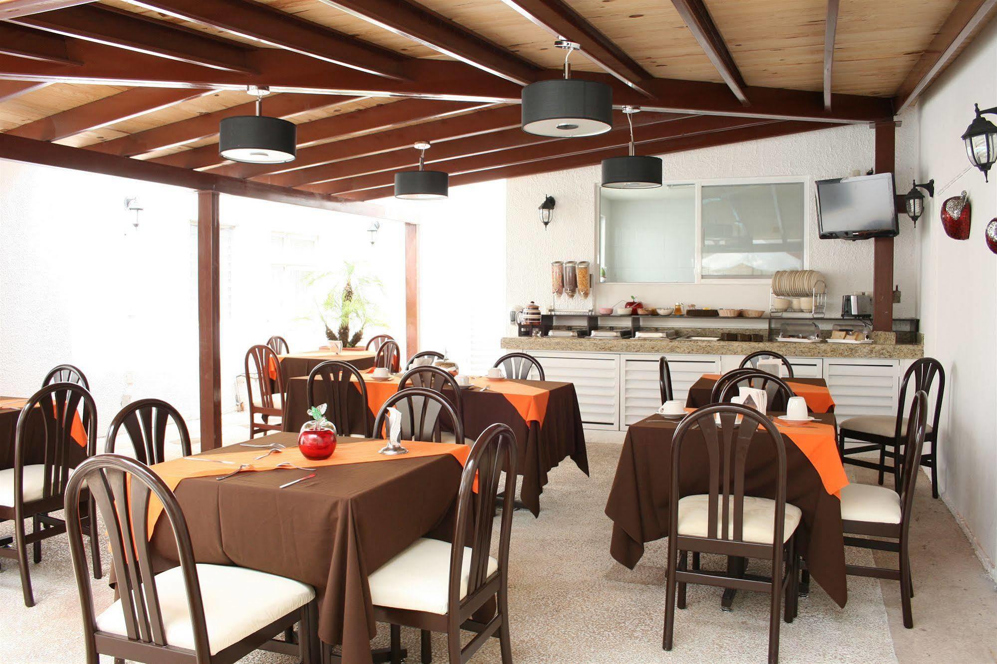 Del Marques Hotel And Suites Guadalajara Eksteriør billede