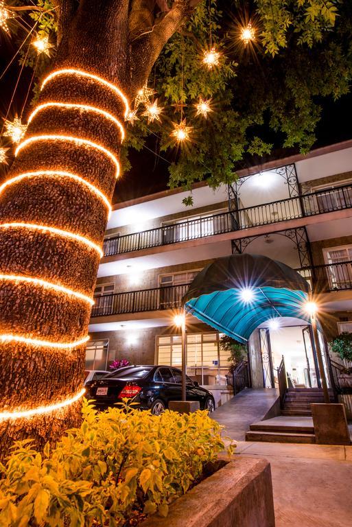 Del Marques Hotel And Suites Guadalajara Eksteriør billede